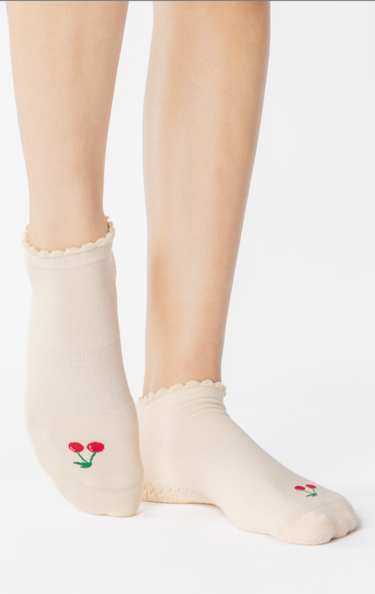 Pointe Studio Cherry Full Foot Grip Sock