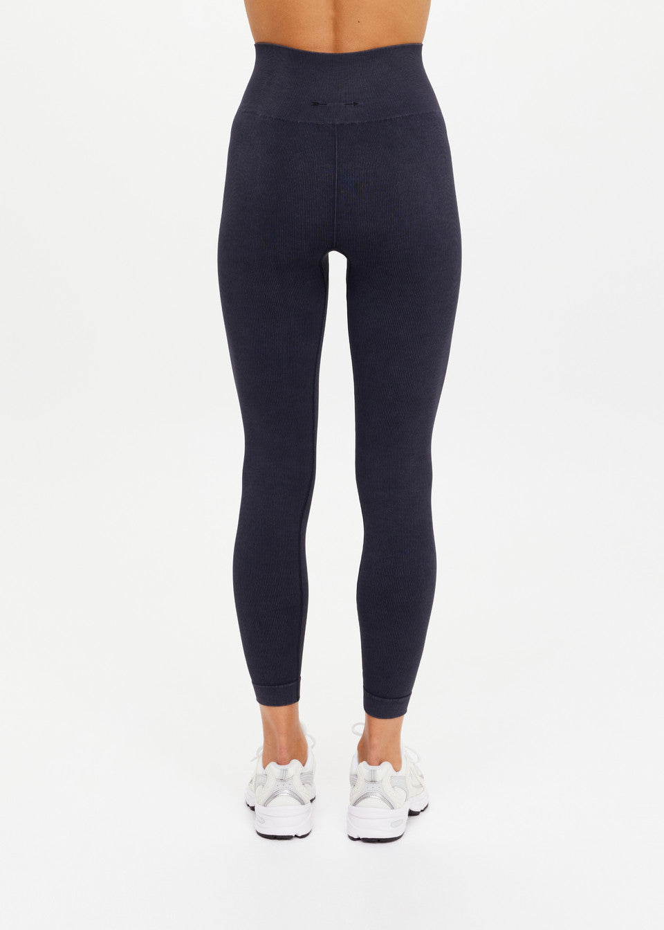 The Upside Seamless 25in Midi Pant