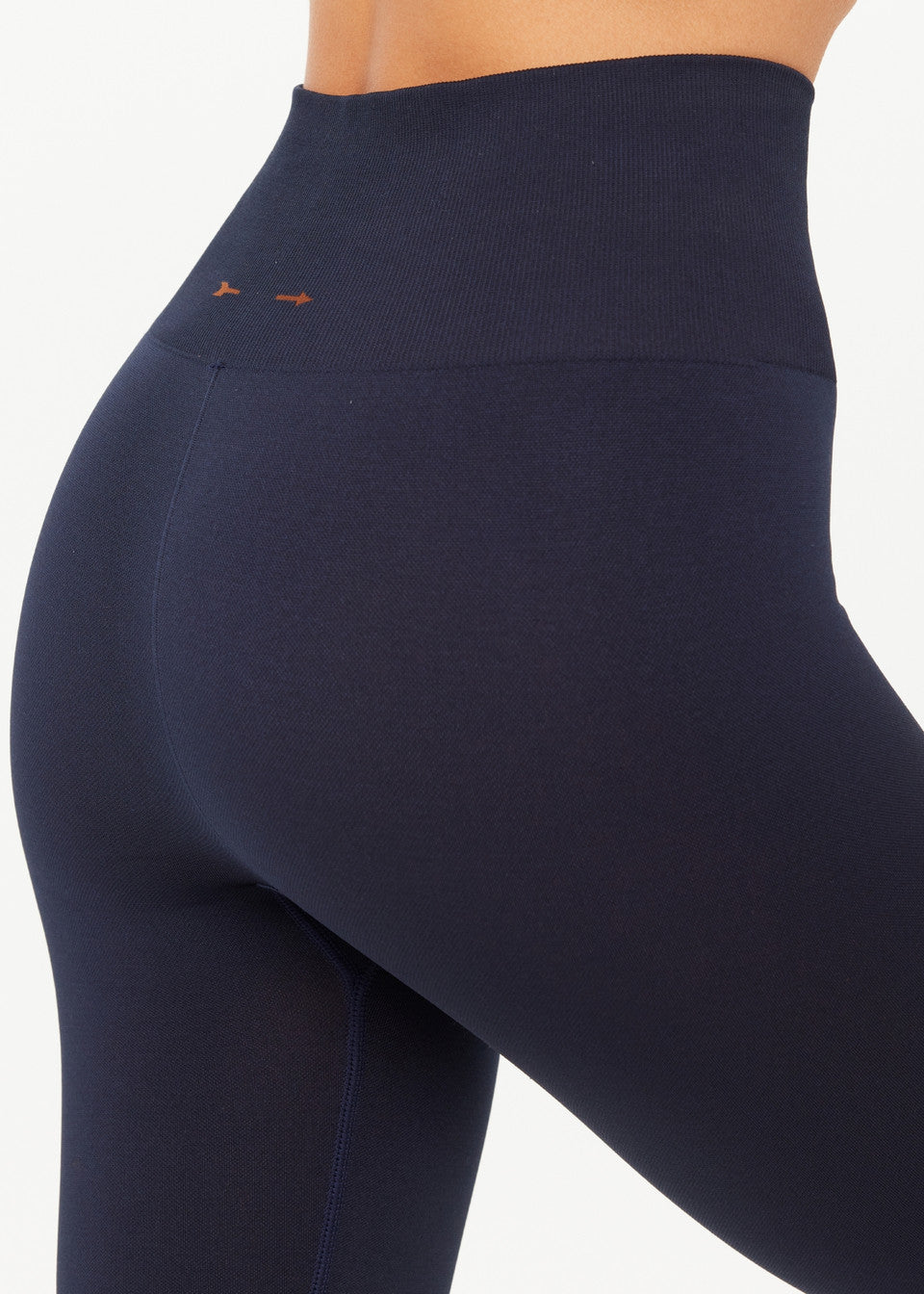 The Upside Form Seamless 25in Midi Pant