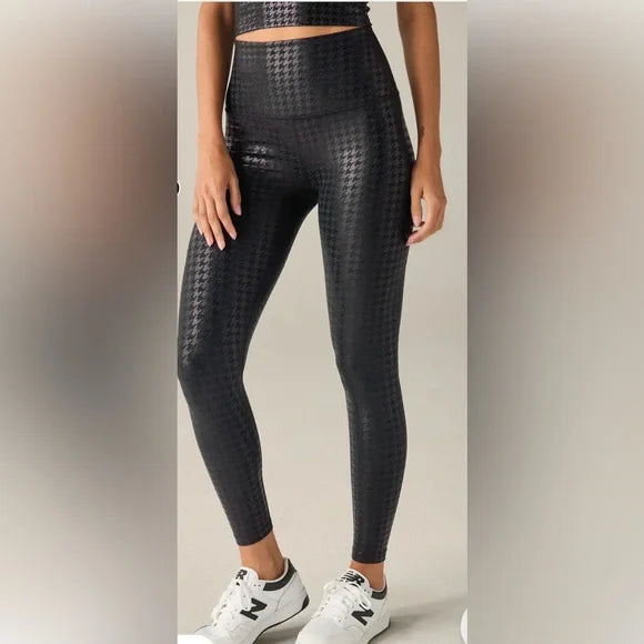 Beyond Yoga Caught In The Midi High Waisted Legging